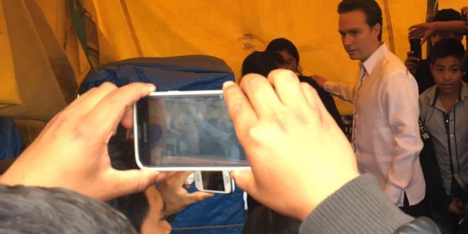 13692740_10210202645042753_2364595375741961771_n-660x330